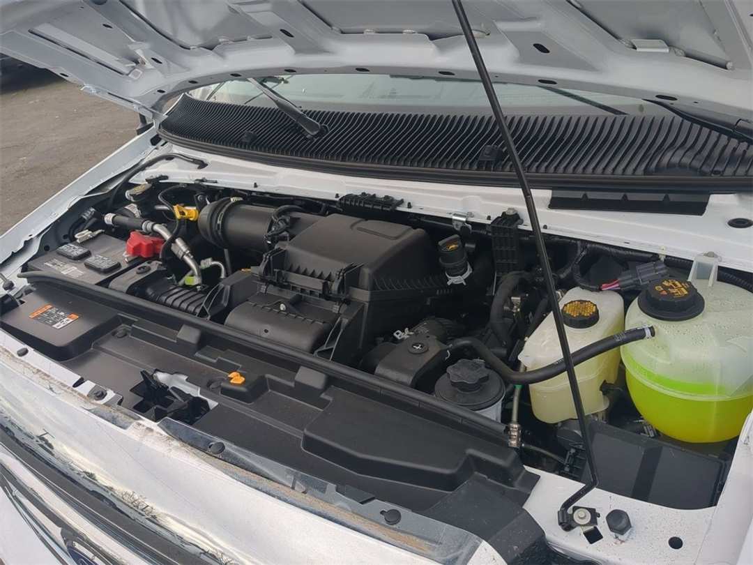 2024 Ford E-350sd Base - Image 26