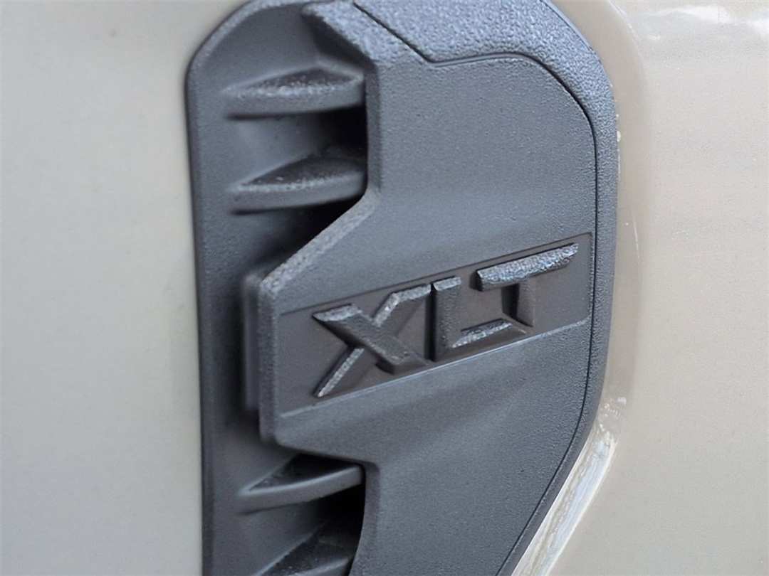 2025 Ford Ranger XLT - Image 27