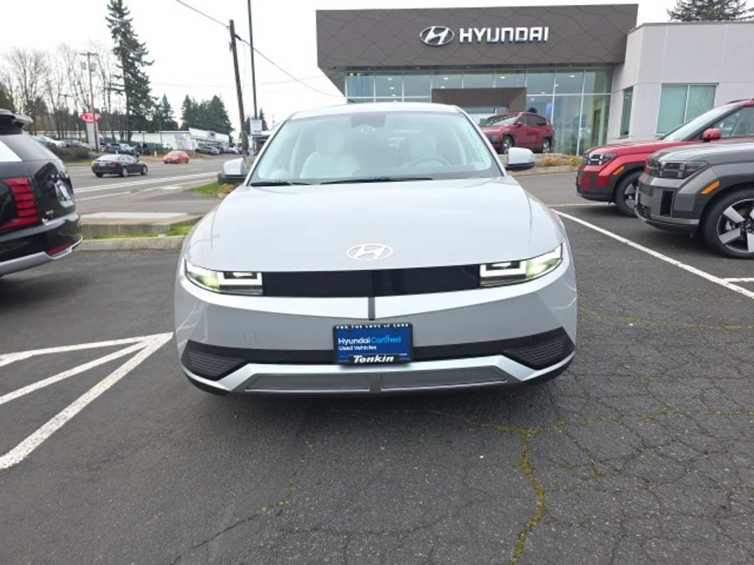 2022 Hyundai Ioniq 5 SEL - Image 4