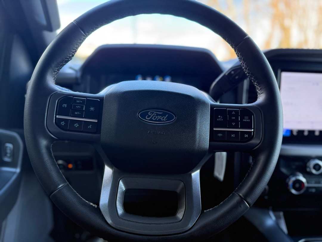 2025 Ford F-150 XLT - Image 34