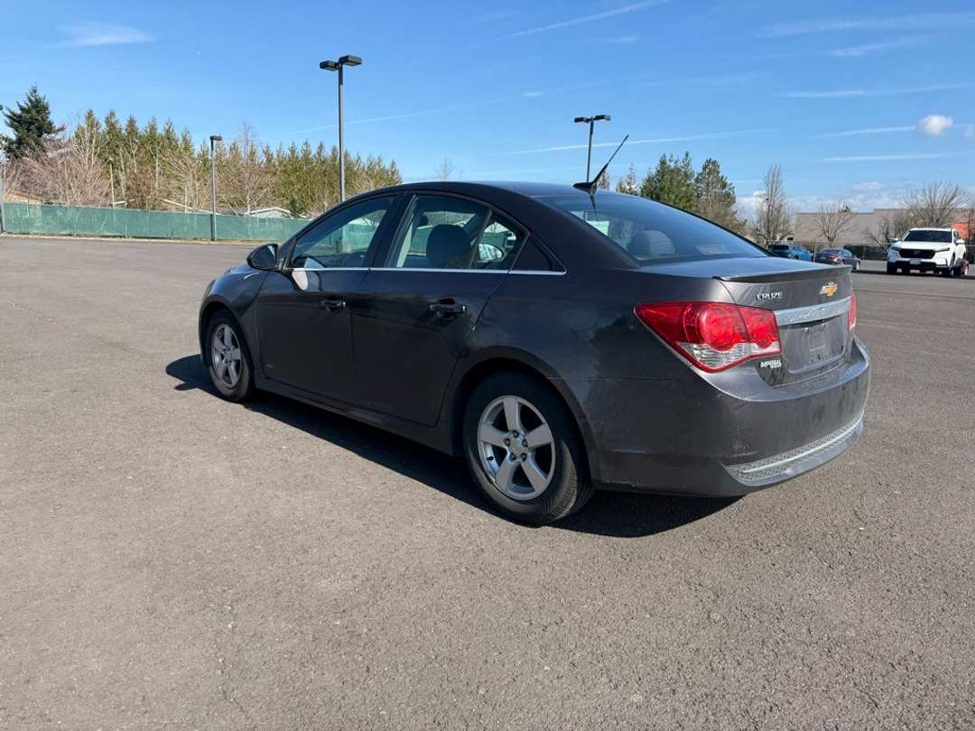 2014 Chevrolet Cruze 1LT - Image 5