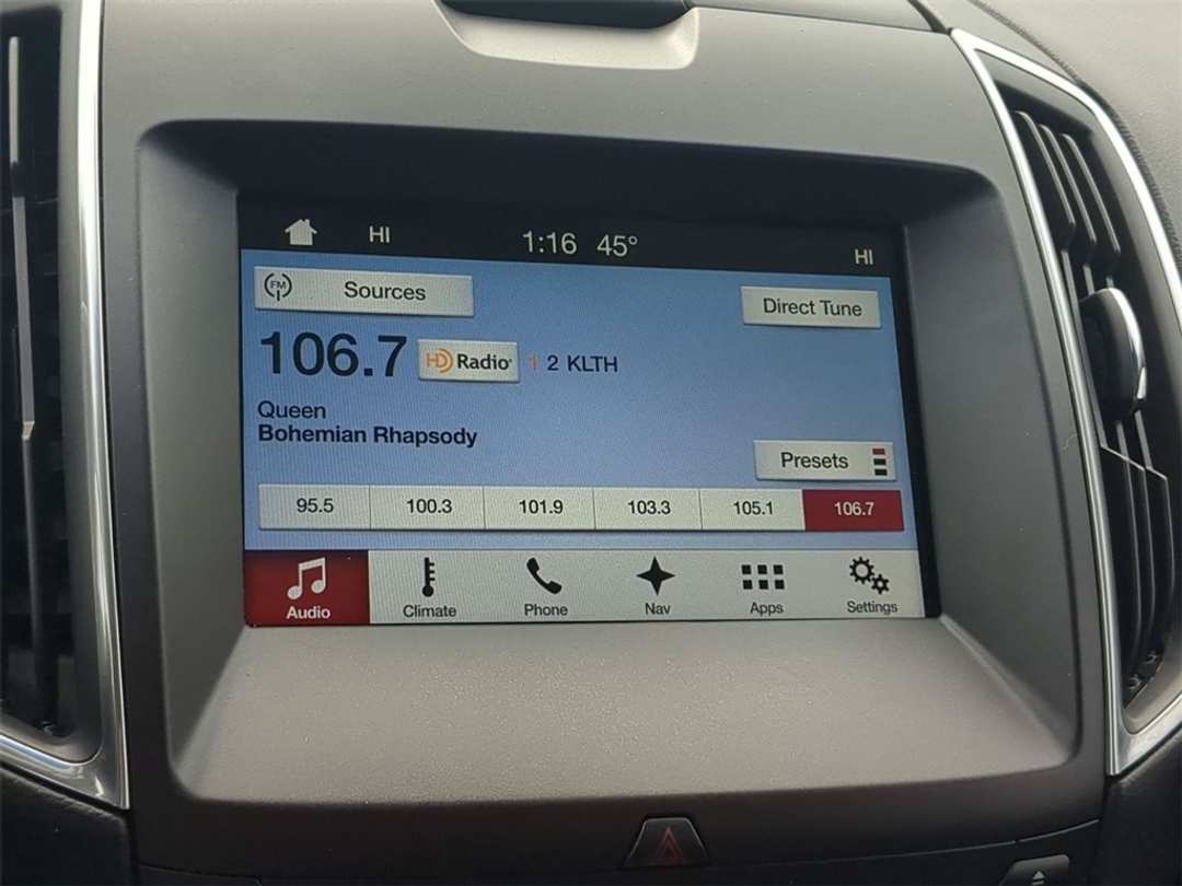 2017 Ford Edge Sport - Image 17