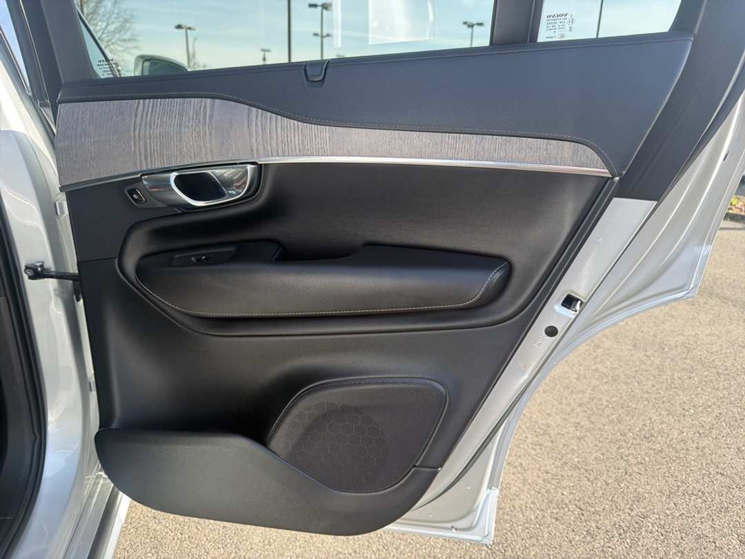 2022 Volvo Xc90 T6 Inscription - Image 22