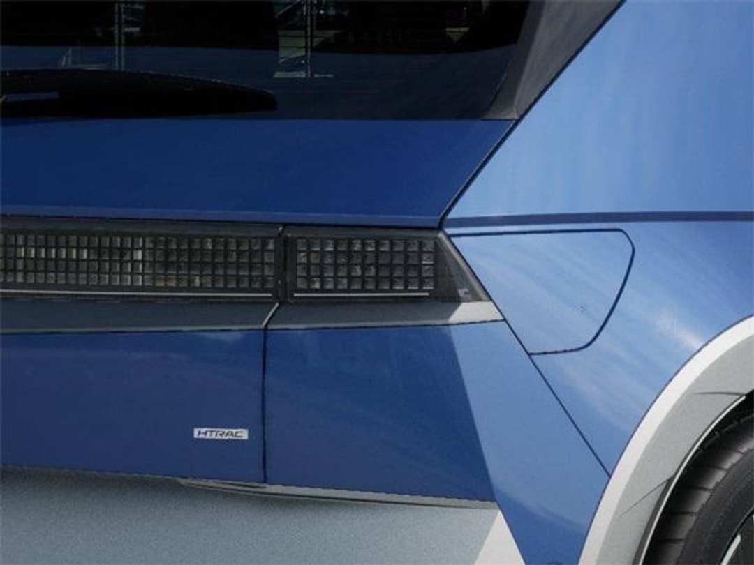 2026 Hyundai Ioniq 5 Limited - Image 10