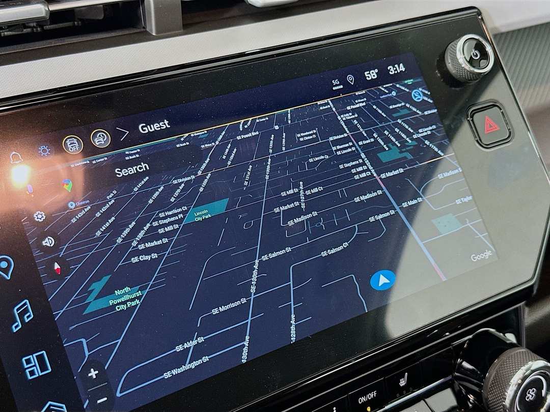 2027 Chevrolet Bolt Ev LT - Image 13