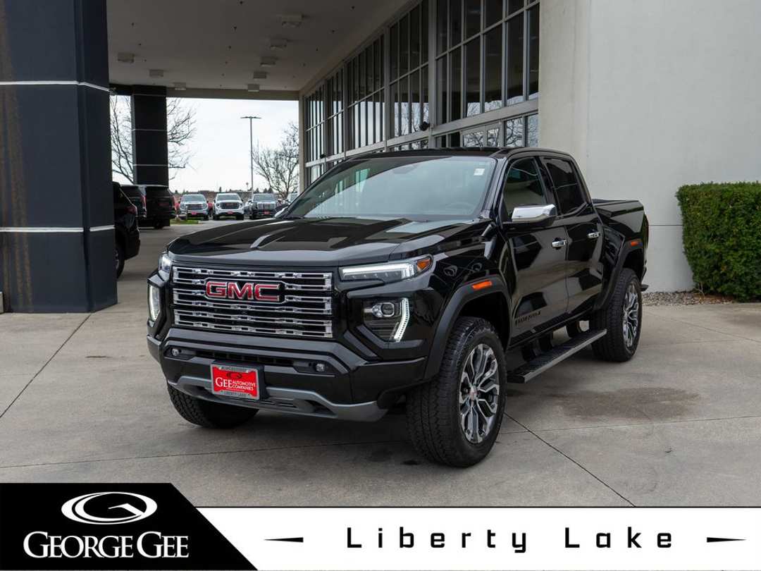 2023 GMC Canyon Denali - Image 3