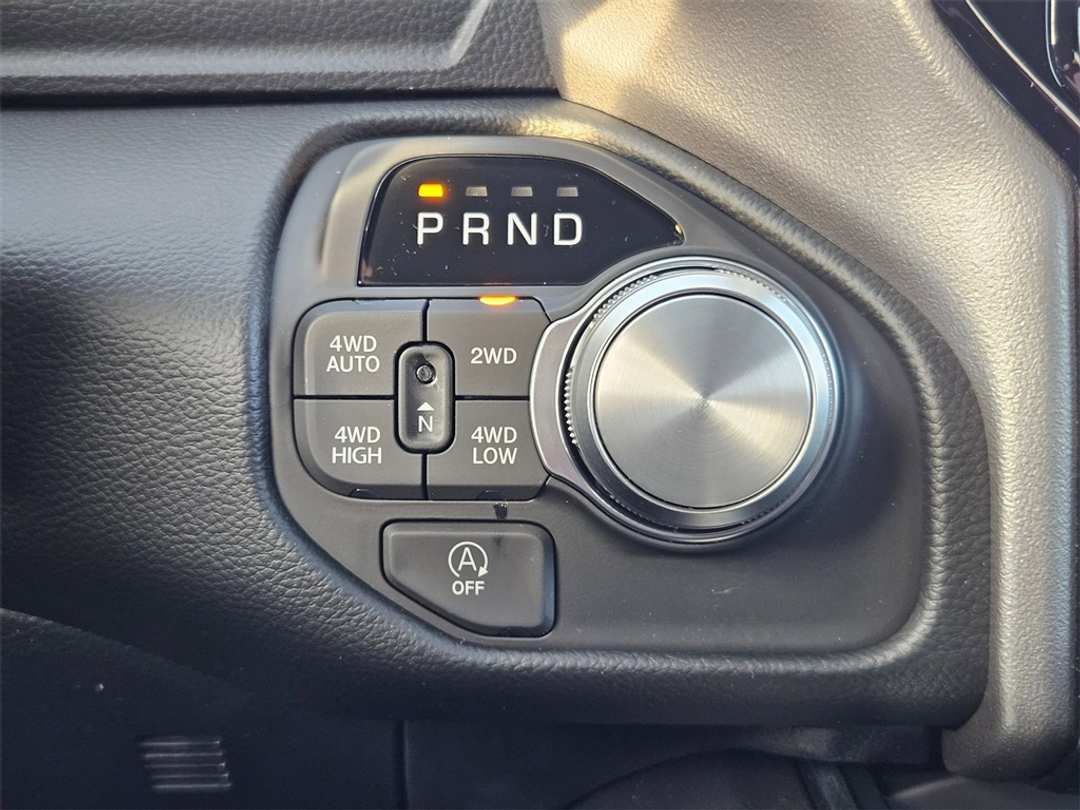 2026 Ram 1500 Laramie - Image 18