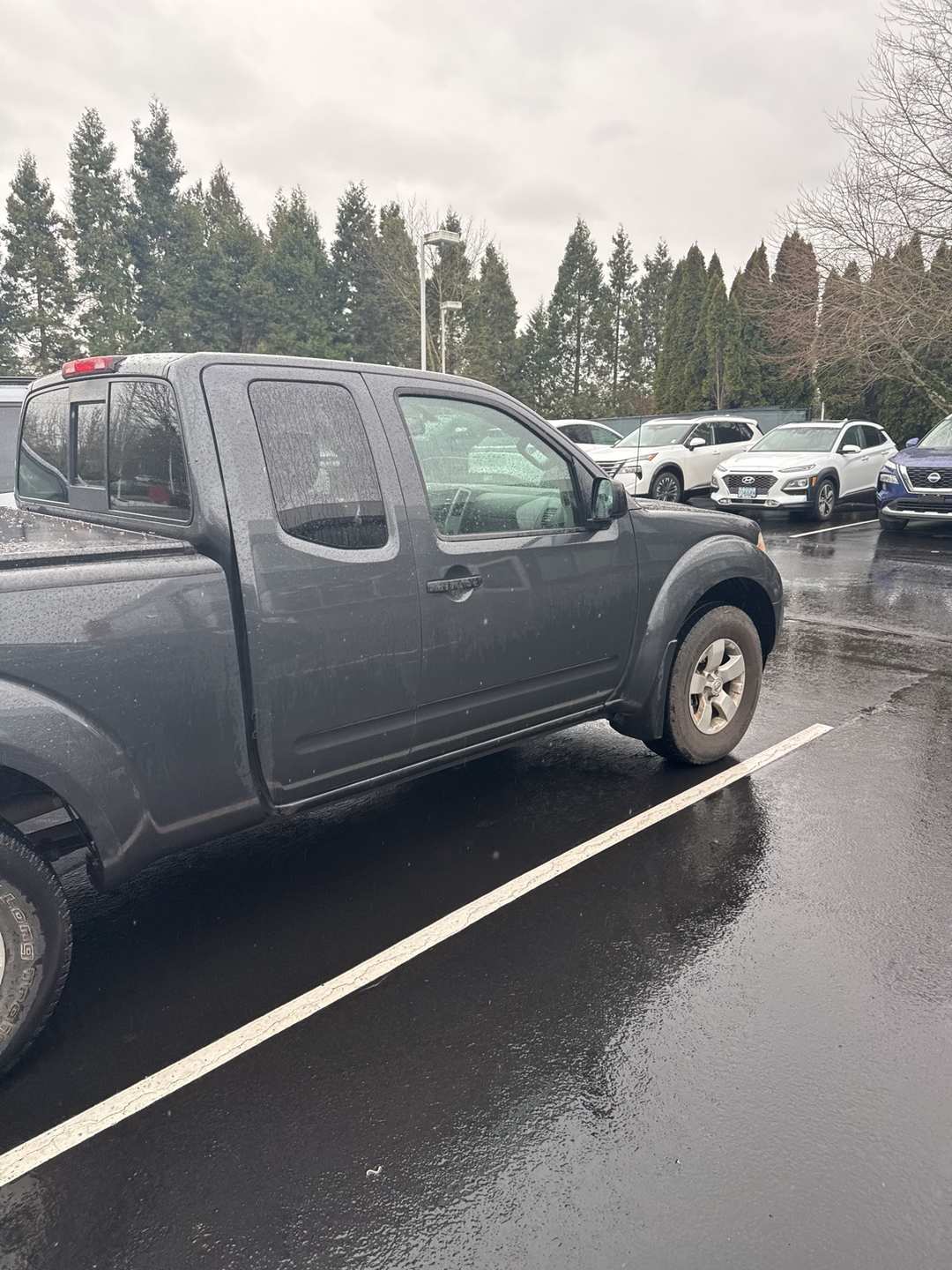 2013 Nissan Frontier SV - Image 15