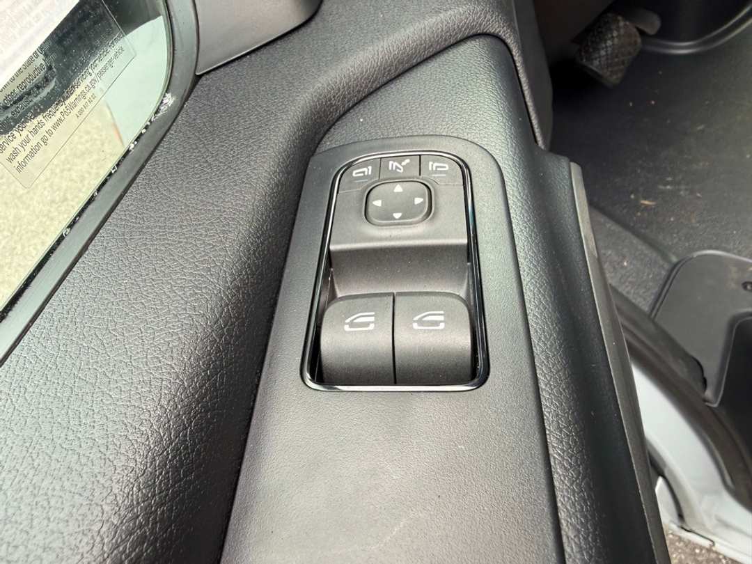 2026 Mercedes-Benz Sprinter 2500 Cargo 144 WB - Image 24