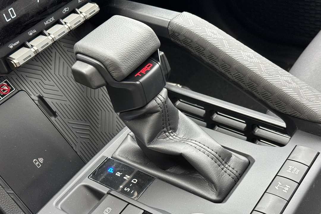 2025 Toyota Tacoma TRD Off Road - Image 21