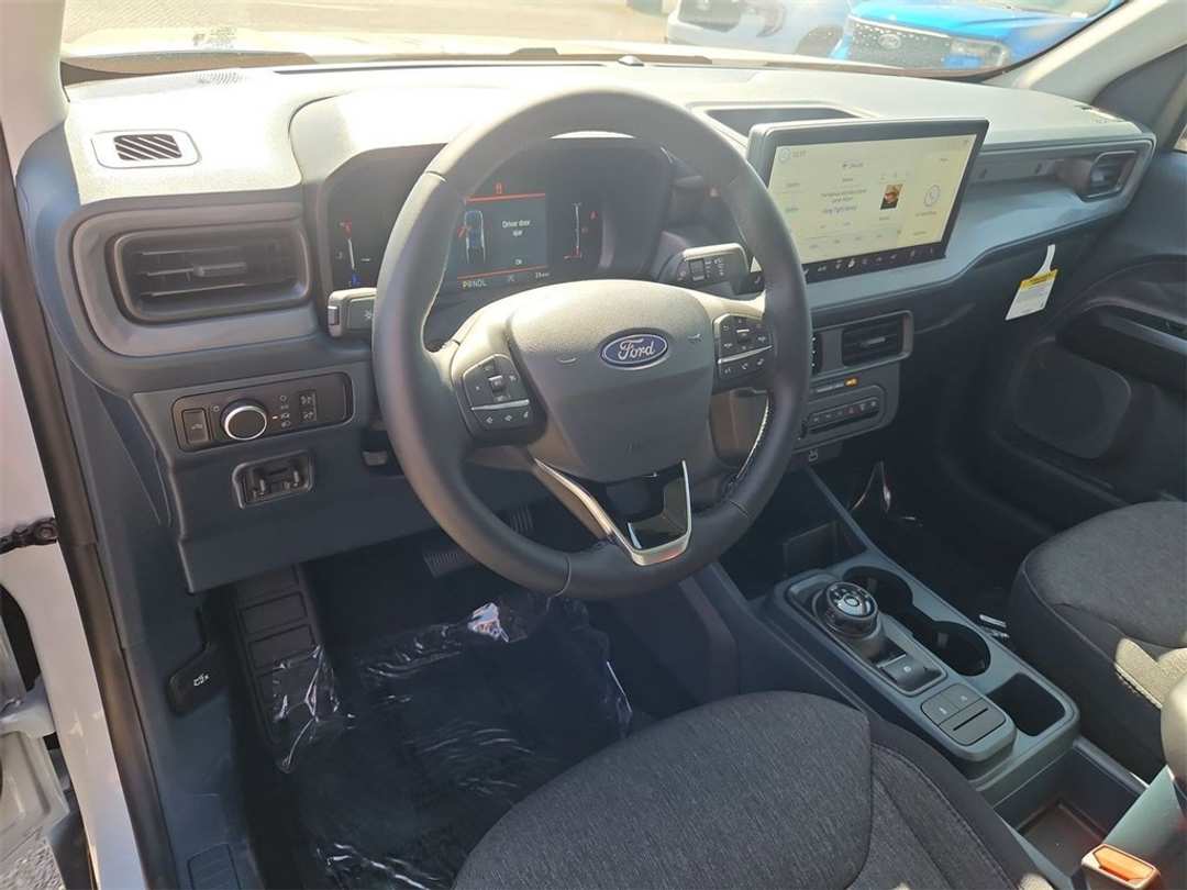 2025 Ford Maverick XLT - Image 12