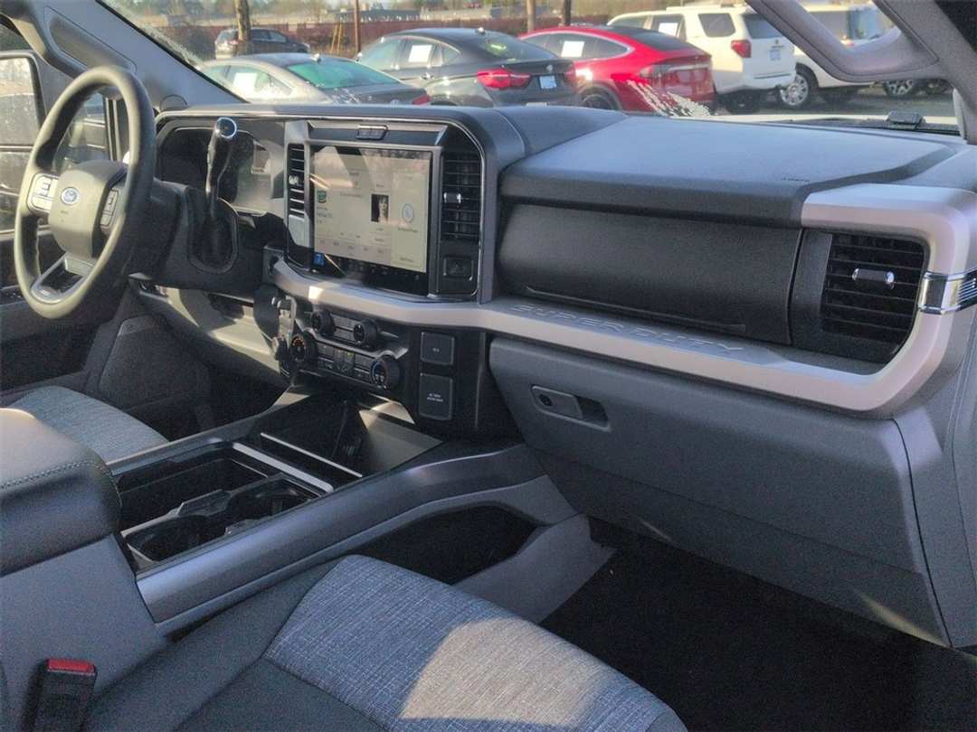 2026 Ford F-250Sd XLT - Image 30