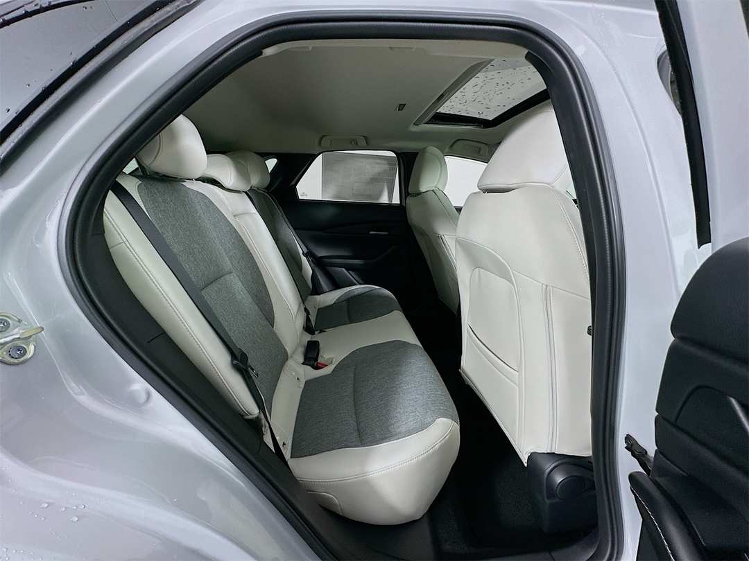 2026 MAZDA Cx-30 2.5 S Aire Edition - Image 28