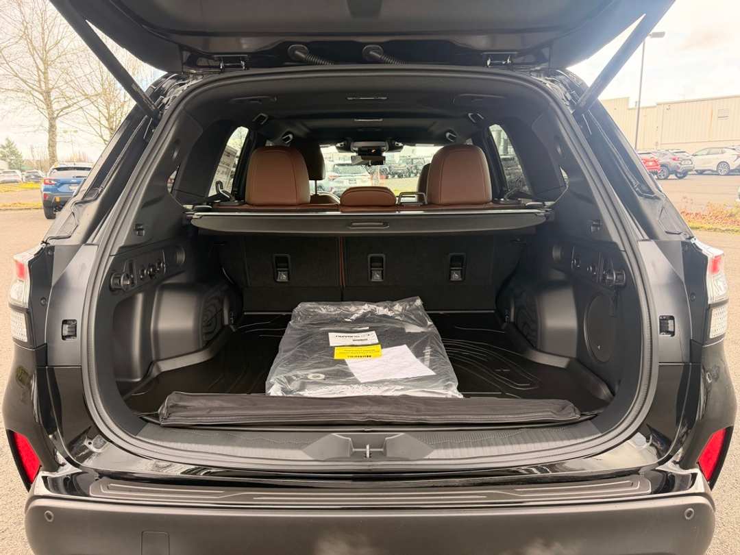 2026 Subaru Forester Touring - Image 20