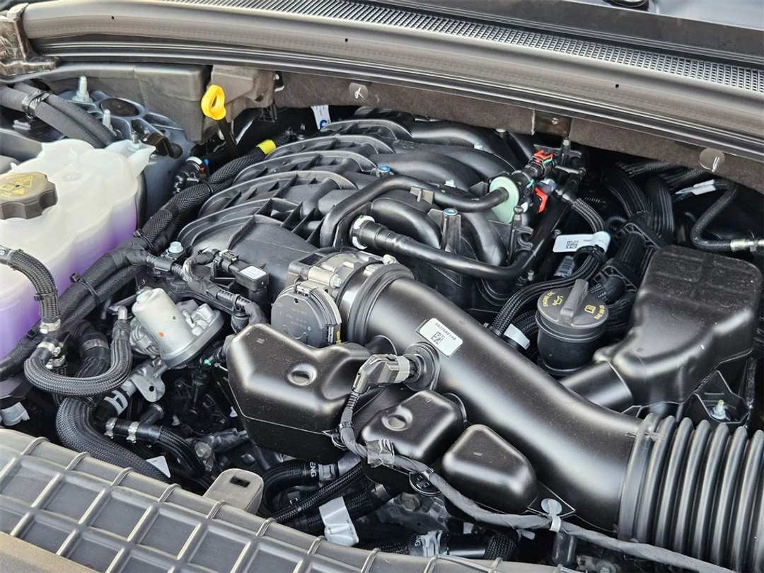 2025 Jeep Grand Cherokee L Laredo - Image 39