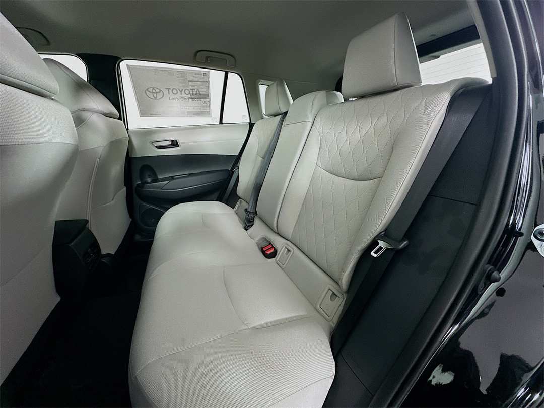 2026 Toyota Corolla Cross L - Image 23