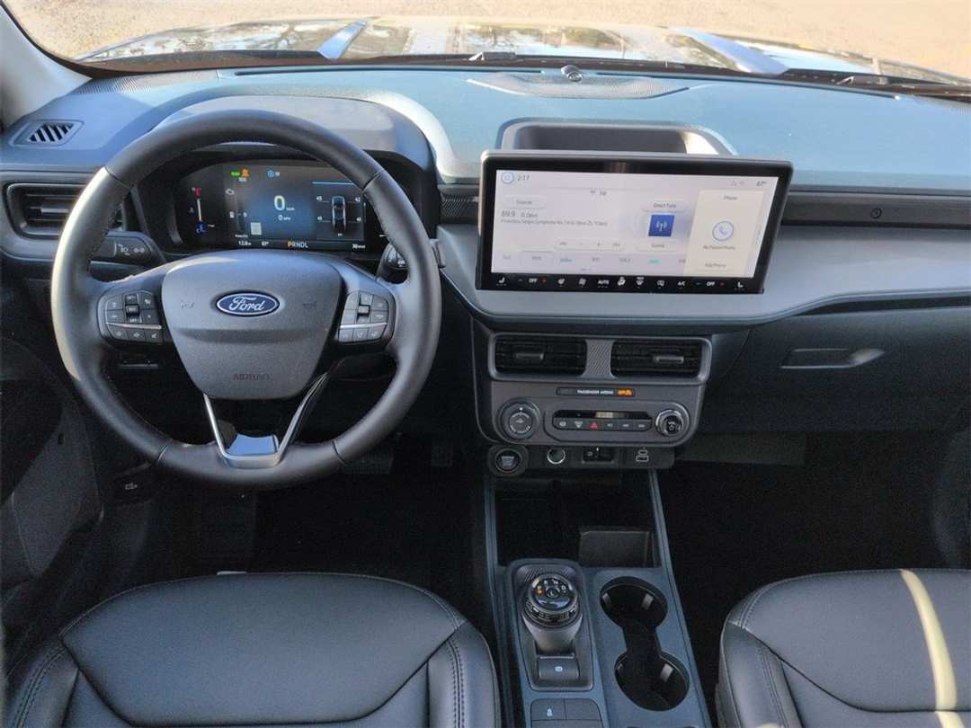 2026 Ford Maverick Lariat - Image 24