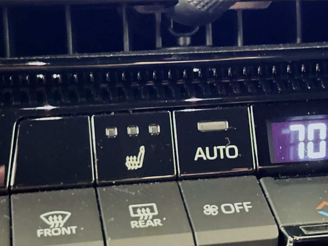 2025 Toyota Land Cruiser Base - Image 21