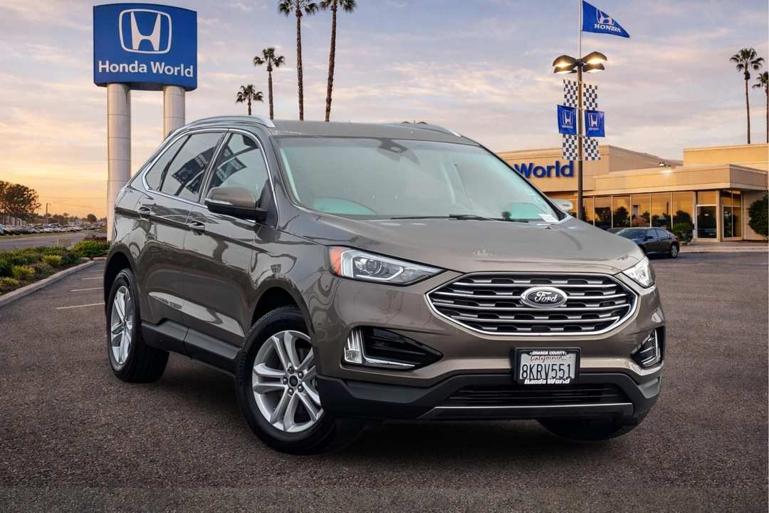 2019 Ford Edge SEL - Image 2