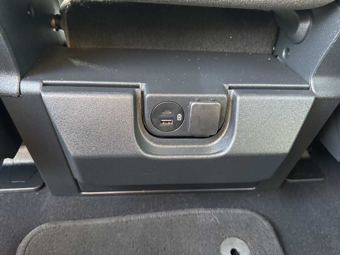 2023 Ford F-150 XLT - Image 43