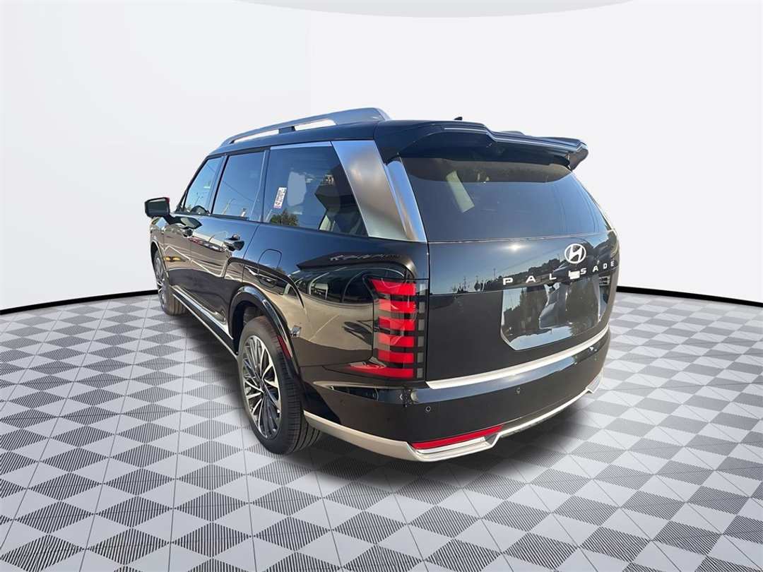 2026 Hyundai Palisade Calligraphy - Image 8