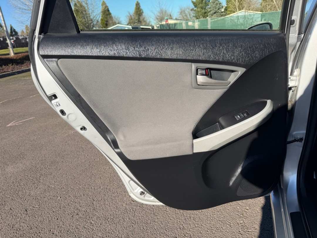 2015 Toyota Prius Two - Image 26