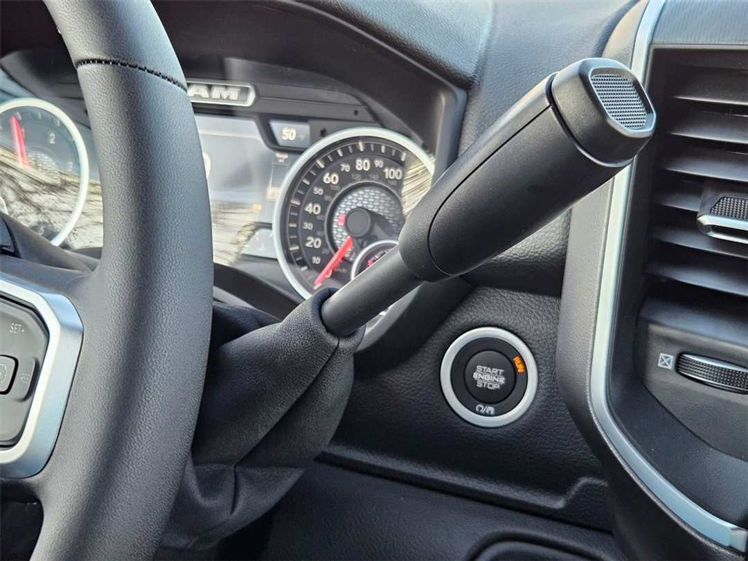 2026 Ram 3500 Big Horn - Image 18