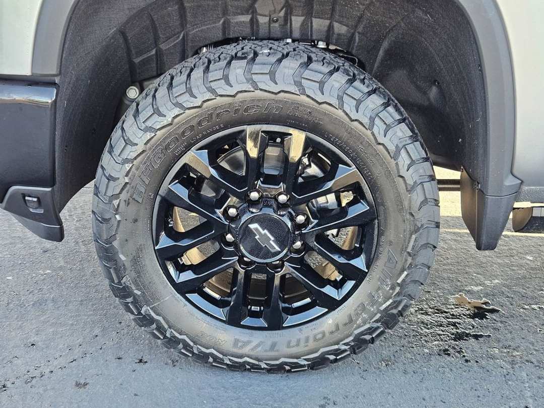 2026 Chevrolet Silverado 2500Hd LTZ - Image 48