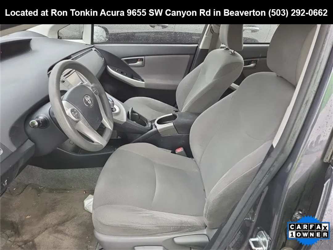 2014 Toyota Prius - Image 8