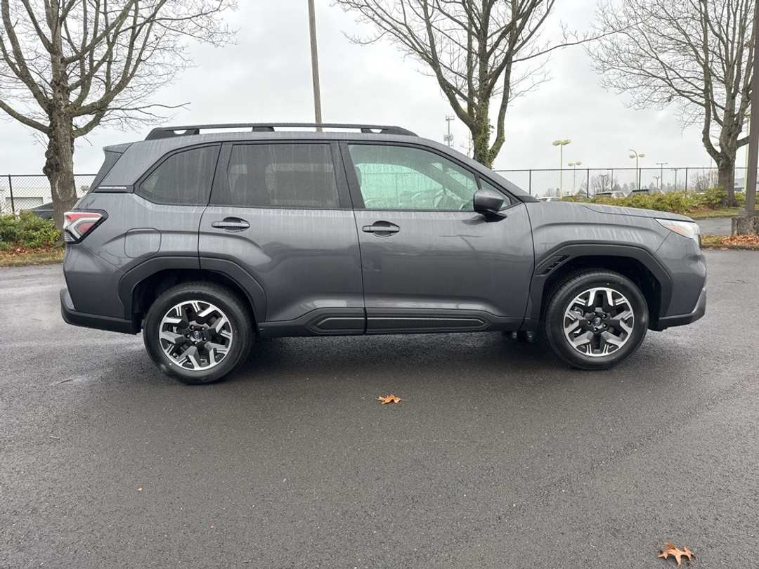 2026 Subaru Forester Premium - Image 8