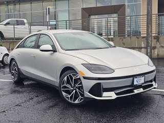 2025 Hyundai Ioniq 6 SEL