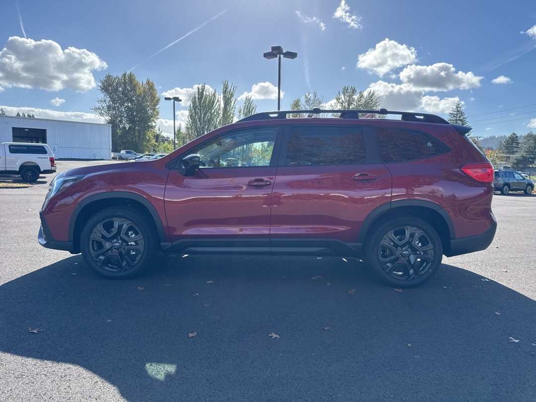 2025 Subaru Ascent Onyx Edition Touring - Image 4