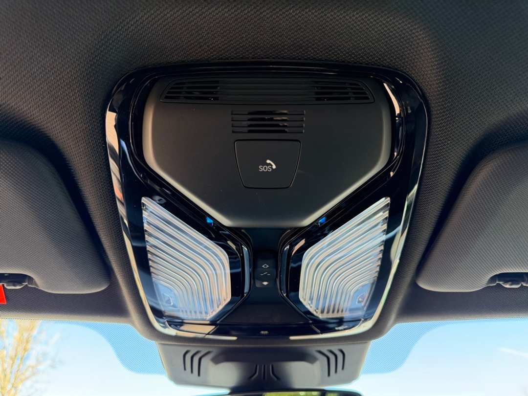 2023 BMW X5 xDrive45e - Image 30