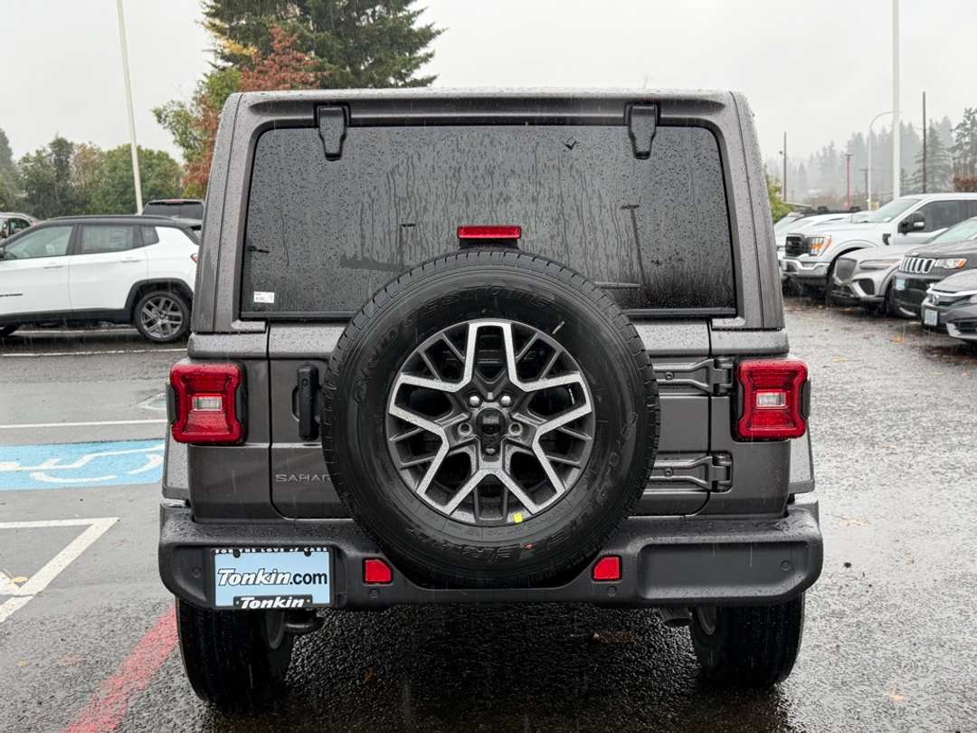 2026 Jeep Wrangler Sahara - Image 7