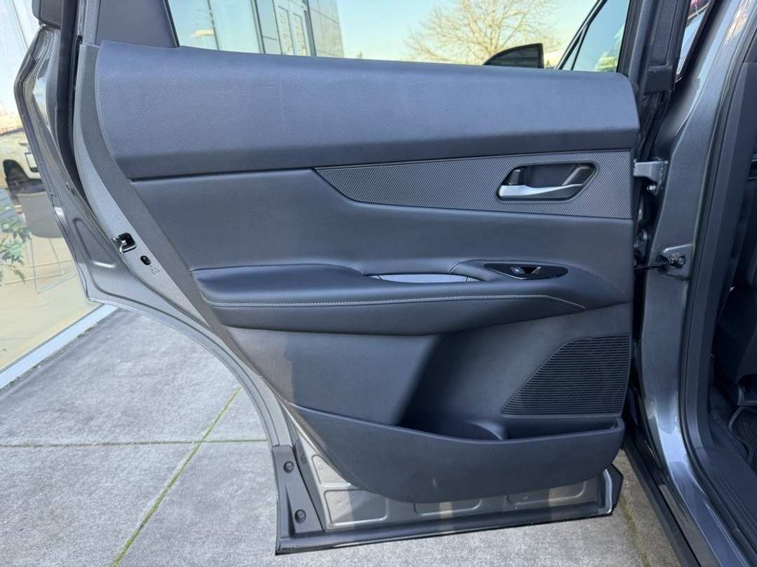 2026 Nissan Murano SL - Image 29