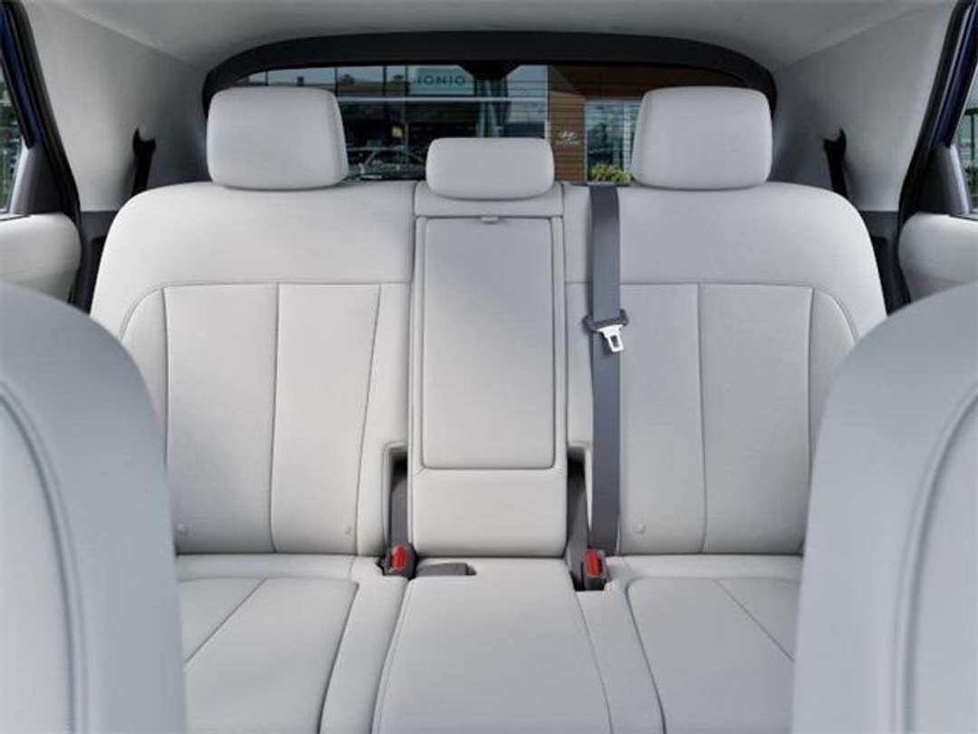 2026 Hyundai Ioniq 5 Limited - Image 12