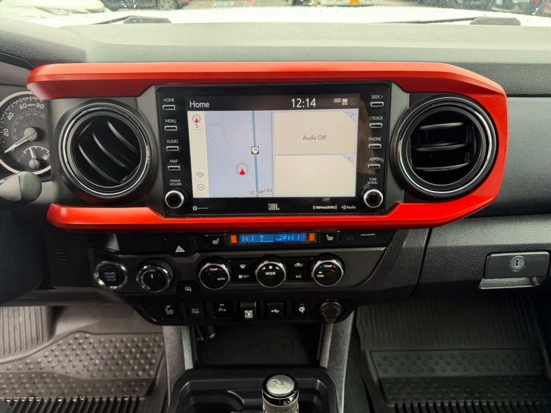 2020 Toyota Tacoma TRD OffRoad - Image 21