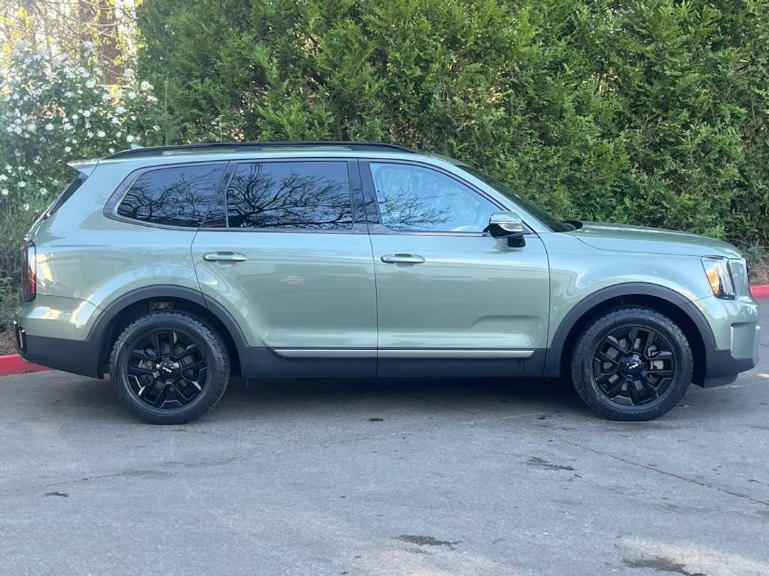 2023 Kia Telluride SX XPro - Image 3
