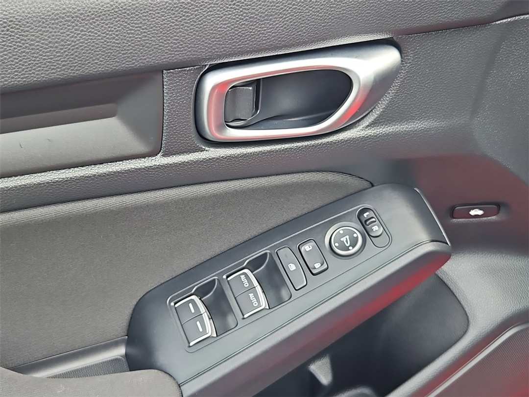 2025 Honda Civic Sport - Image 11