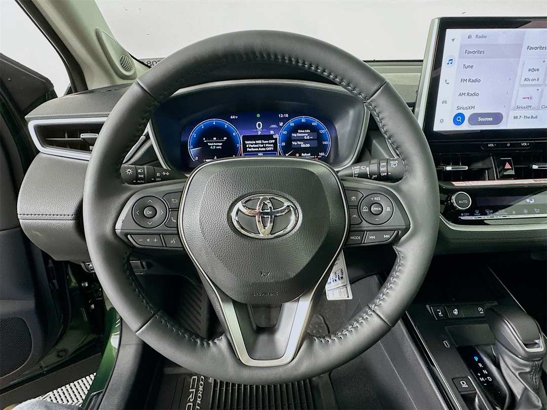 2026 Toyota Corolla Cross XLE - Image 11