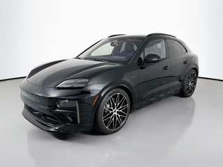 2025 Porsche Macan Turbo