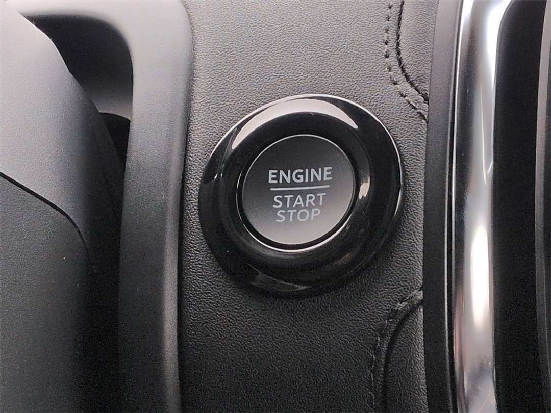 2026 Ford Expedition Tremor - Image 16