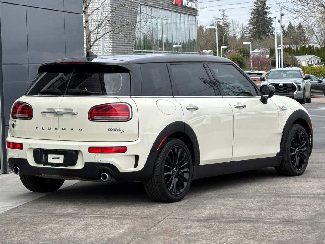 2023 MINI Cooper S Clubman - Image 3
