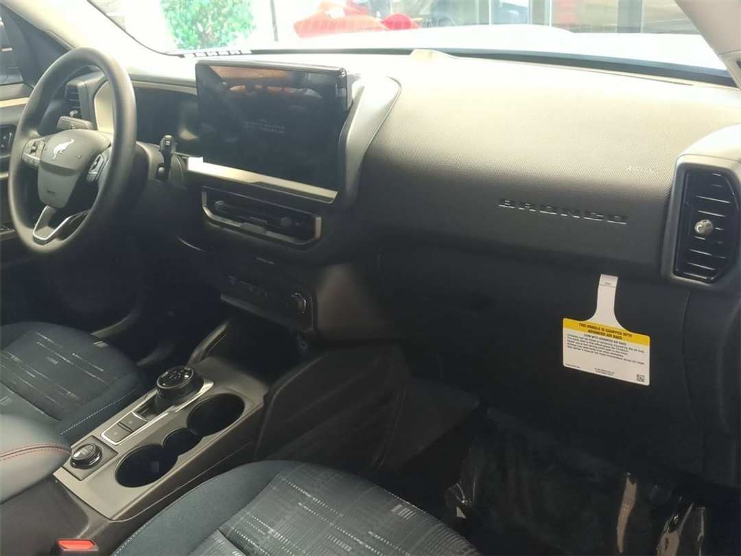 2025 Ford Bronco Sport Heritage - Image 22