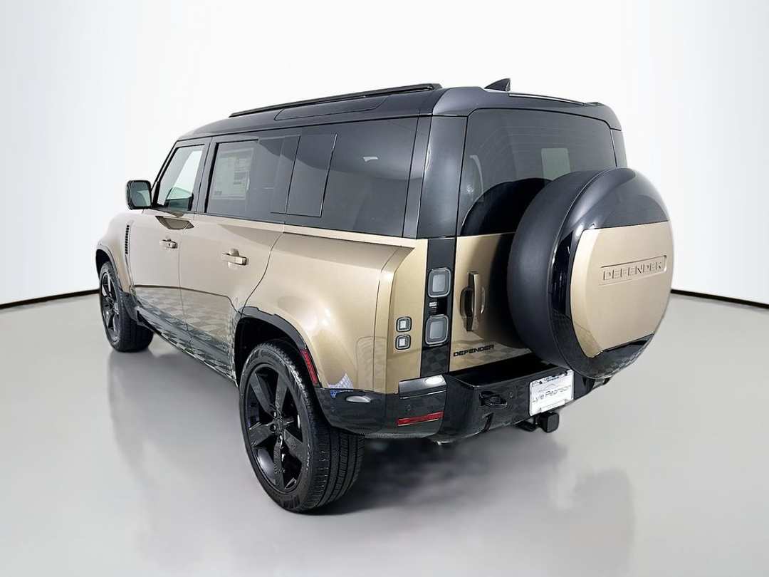 2026 Land Rover Defender 110 XDynamic SE - Image 3