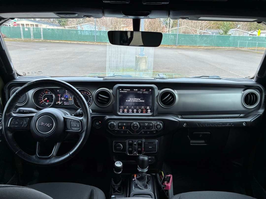 2021 Jeep Wrangler Unlimited Willys - Image 15