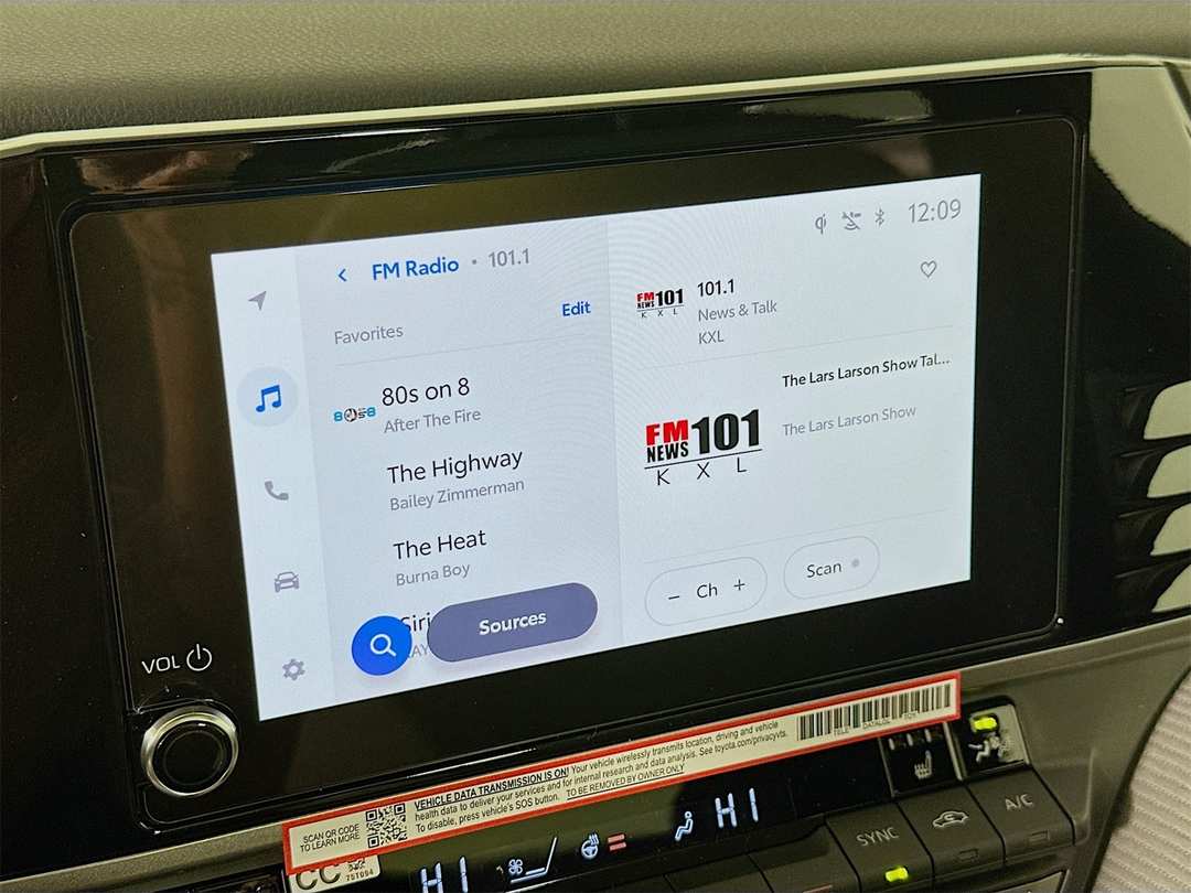 2026 Toyota Camry XSE - Image 15