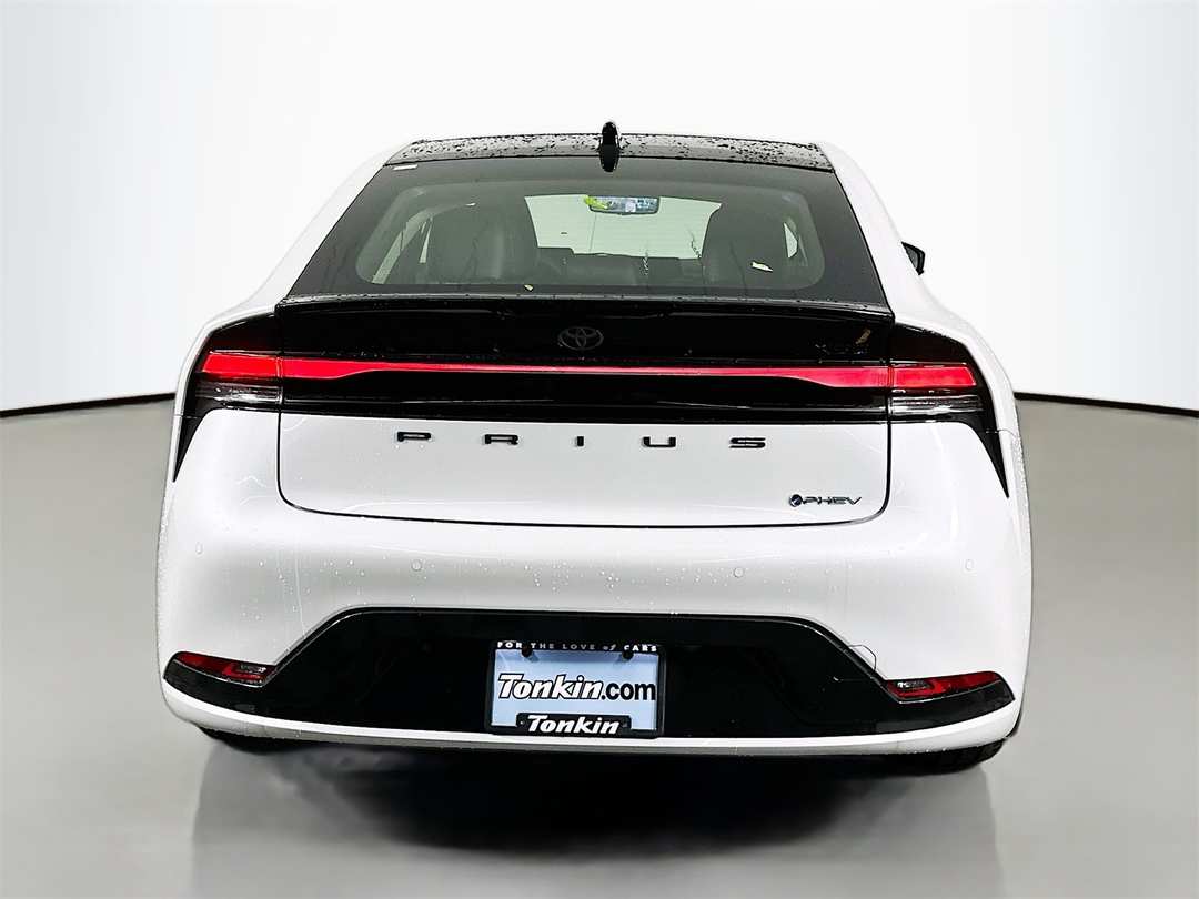 2026 Toyota Prius XSE Premium - Image 6