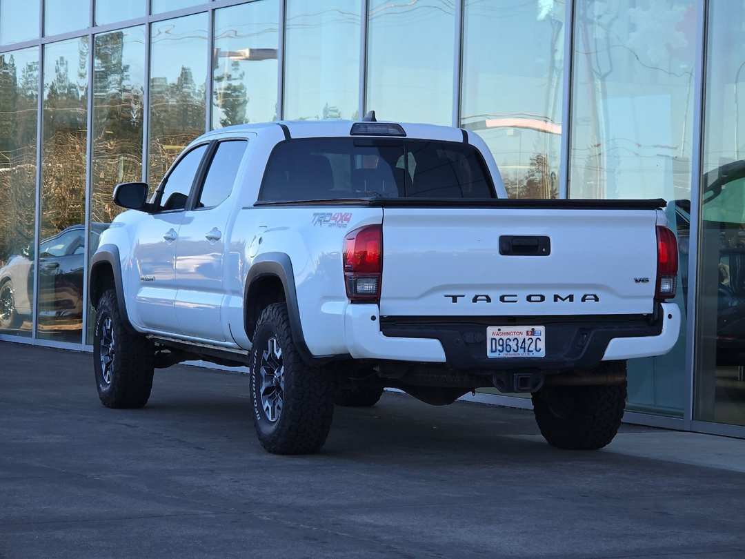 2019 Toyota Tacoma TRD OffRoad - Image 5