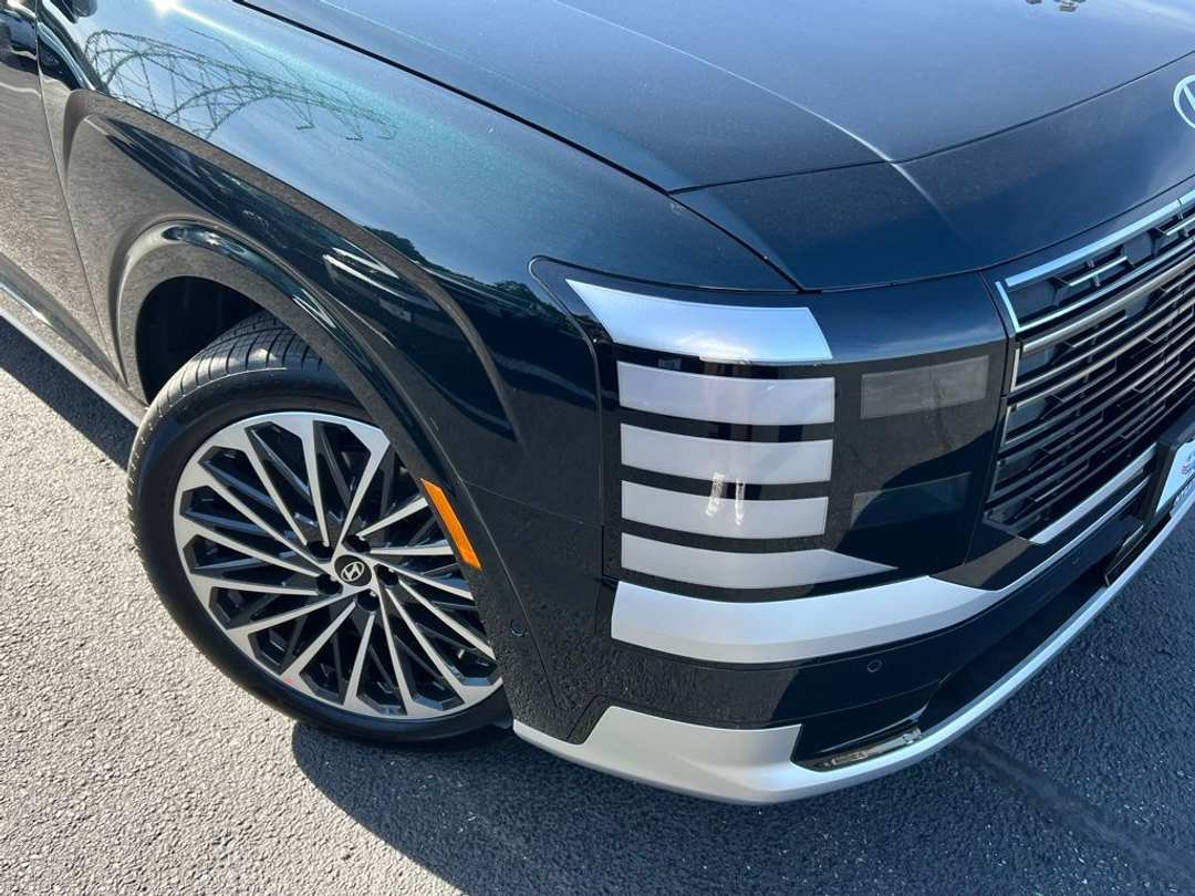 2026 Hyundai Palisade Calligraphy - Image 2